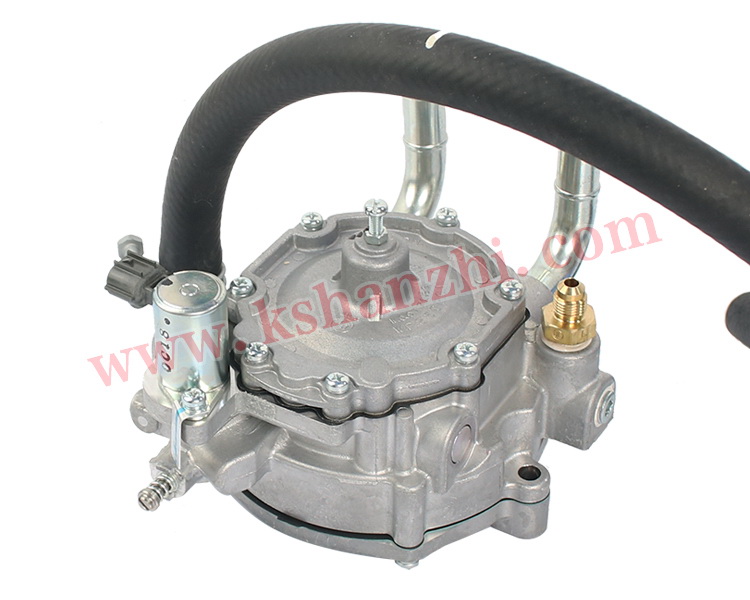 Bahagian Forklift Gas Valve Assy Digunakan Untuk 8FG20/30/4Y (23550-26600-71) Asal