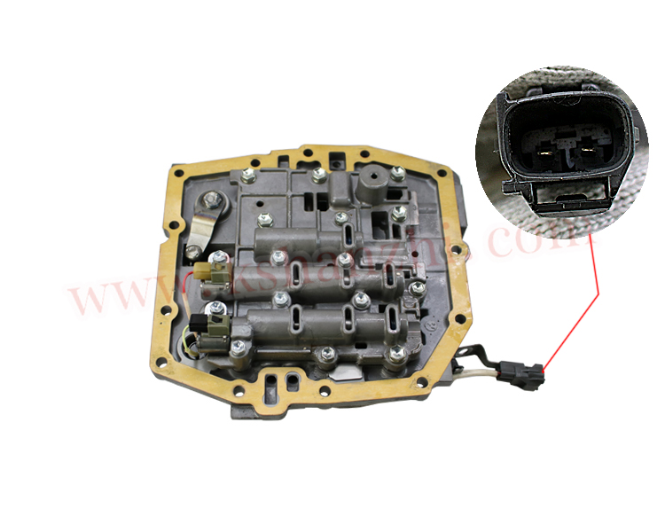 Forklift Partes 8FDG20/30/1DZ Transmissio Imperium Valvae Conventus 32740-26611-71, Partes Originales